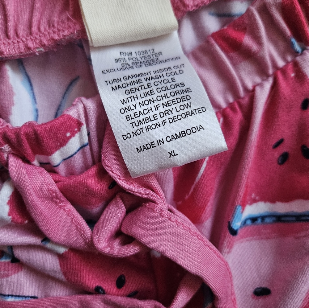 Ladies Watermelon 2-piece Capri Pajama Set - Picture 6 of 7